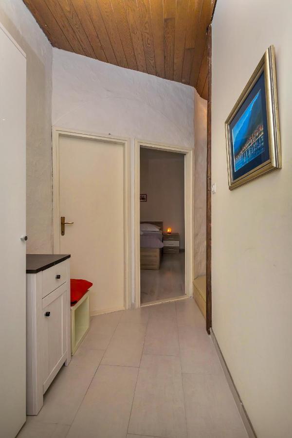 Apartman Montana, Town Centre Μακάρσκα Εξωτερικό φωτογραφία